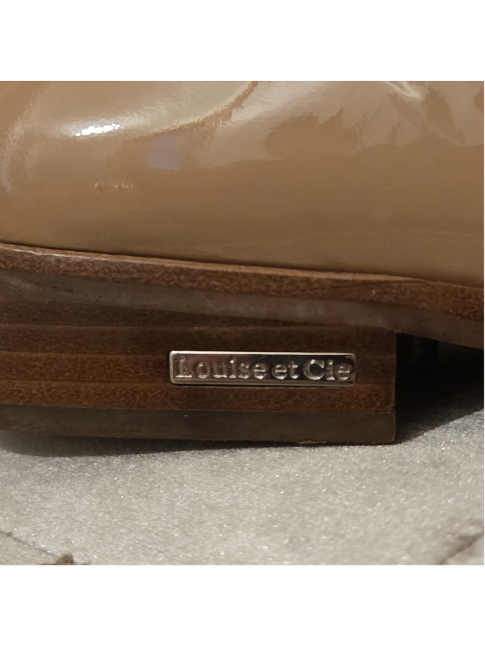 Women's Louise et Cie Beige Patent Leather Lace-Up Flats Size 9.5 - Picture 7 of 12